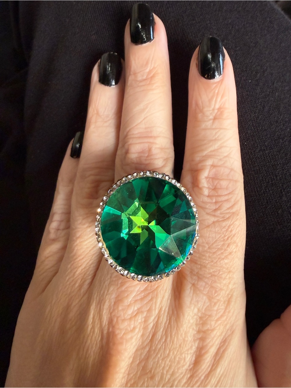 Emerald Green Crystal Cocktail Ring - Women Jewelry Adjustable WOW!